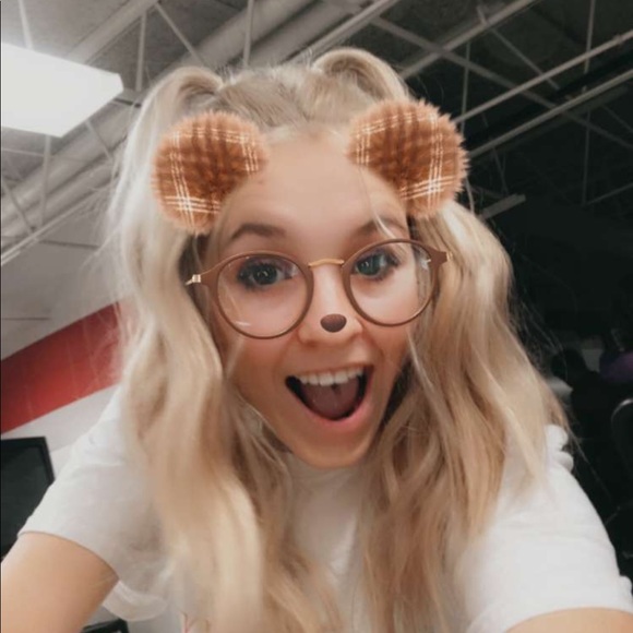 Meet your Posher, Rylee - Picture 1 of 1